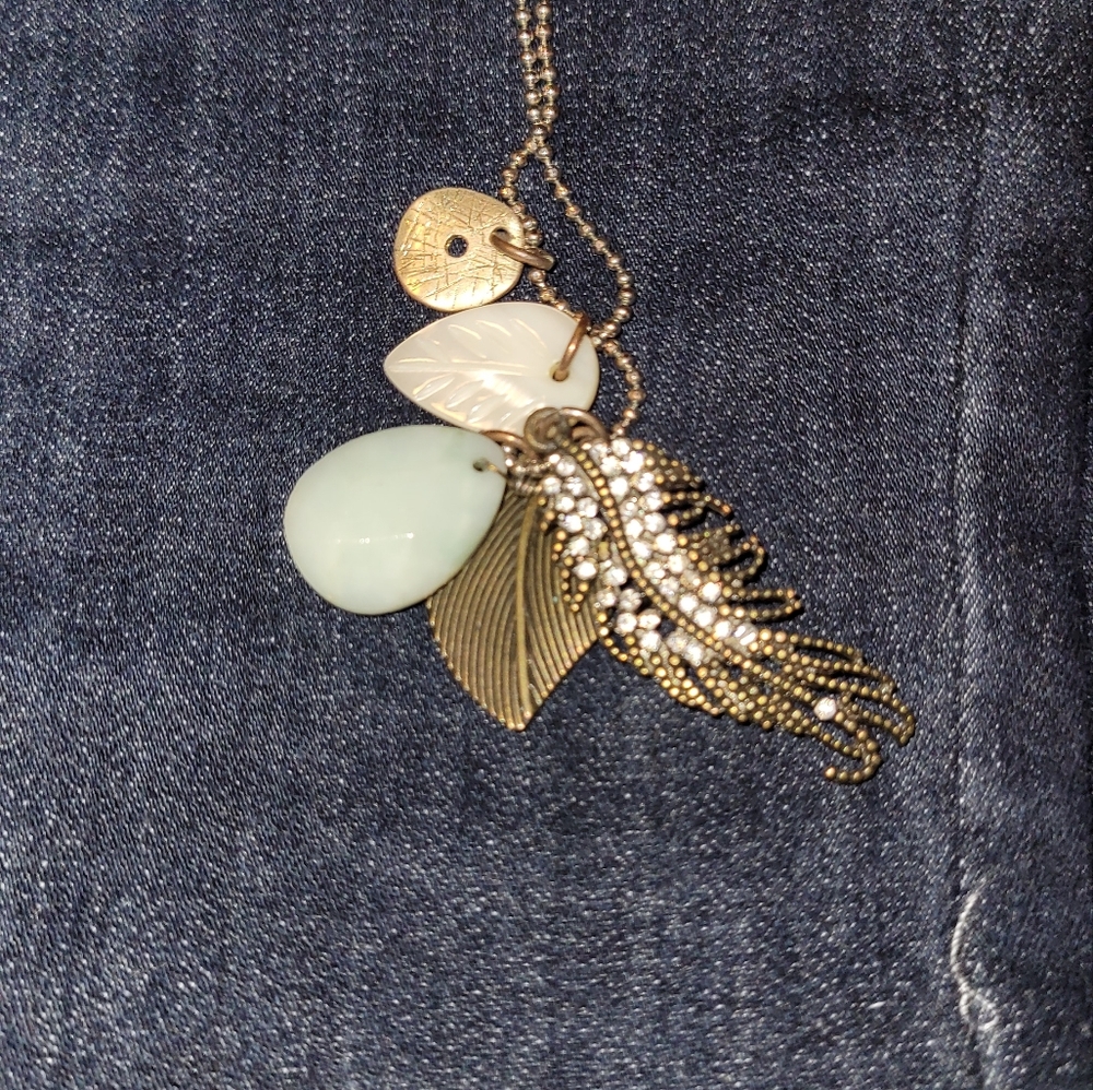 Necklace Bundle - Picture 6 of 9